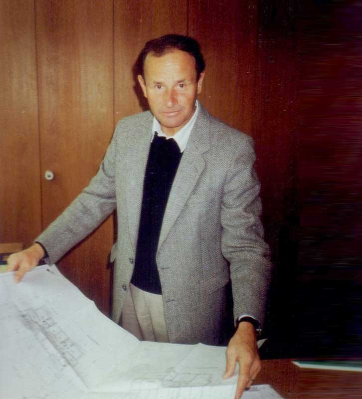 Dr. Josef Gasser